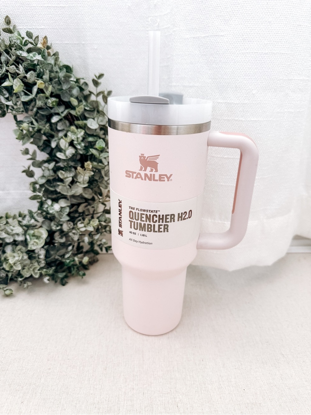Stanley The Quencher H2.0 FlowState Tumbler 40 oz Pink New with Tag